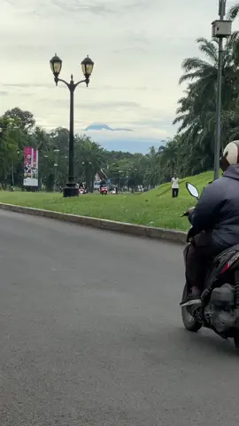 Suasana minggu pagi ini telaga kahuripan #fyp #bogorhits #kemangbogor #telagakahuripan #parung 