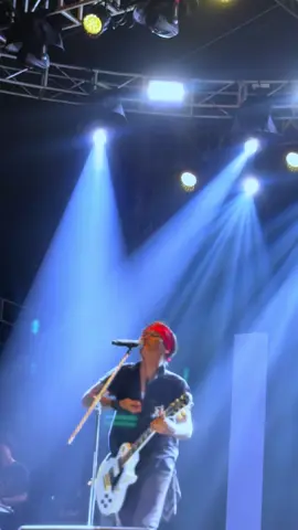 #fypシ #lolot #lolotbandbali #madebawalolot #konserbali 