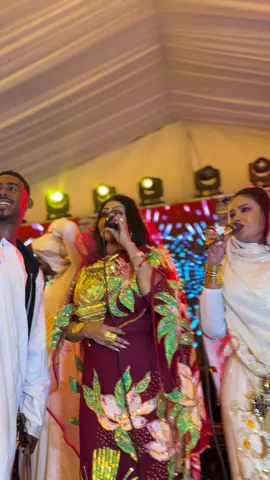 توته عزاب و عوضيه عزاب افراح شلاتين شتت كل الحبايب 🔥📸❤️#شتت✌️😍 #الديزل_اسوان #شلاتين_اسوان_وادي_خريط_العبابده🇪🇬🇸🇦🤙♥️🤫 #اسوان_الاقصر_قنا_سوهاج_اسيوط_السودان #اكسبلورexplore 