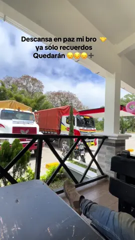 @yessy @jorge.cl360 @Yuridia⚓️✨ 