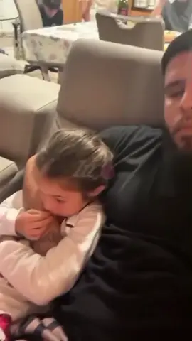 eh ada yang nyempil nihh @Bauti.irms #fyp #4u #bautistaapablaza #sb 