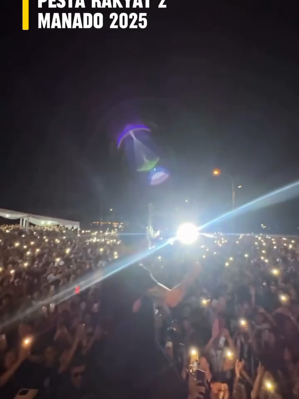 Malam ini Pesta Rakyat Manado pecah. @Bravy ⚡️ @BANG MISTER ALOY @whisnusantika  #pestarakyat #manadopunya 