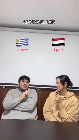 Adivina quien soy 😅 #juegos #couplechallenge #adivina #juegosenpareja #pareja 