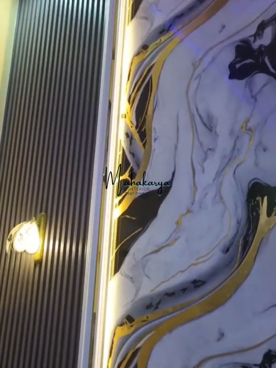 musim hujan rawan tembok bergelombang lur🤣 #dindingwpc #wallpalerdinding #wpcwallpanel #gresik #surabaya 