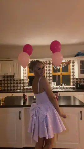sweet 16🎂🩷 #fyp #birthday 
