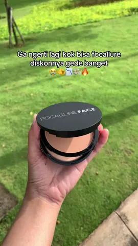 FOCALLURE Oil control powder bedak padat diskon!!! diskon focallure powder!!