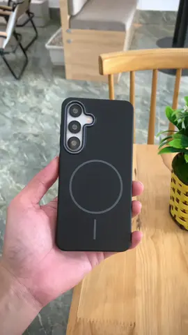 Ốp PC chống trầy xước chống ba vân tay có bòng magsafe #xuhuong #ốpđẹp #oplungdienthoai #phukiendienthoai 