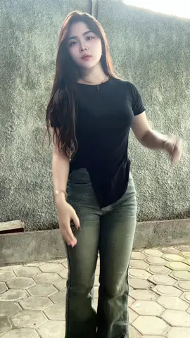 #jeans #jeanscutbray #jeanshighwaist #jeanskeren 