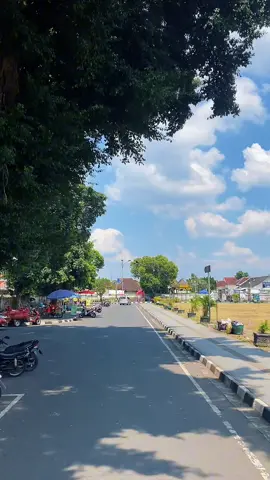 sopo sing dino minggu ora prei? @eripras3_  #eripras3 