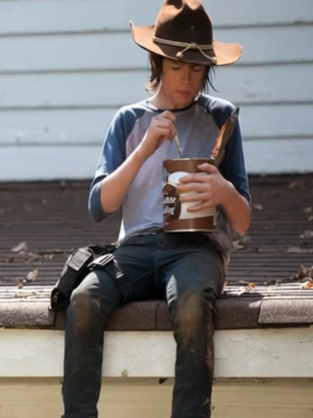 Eu estava 7 dias sem comer  nada  , obrigado deus ....    #thewalkingdeadfamily #lucille #thewalkingdeadedits #twdedits #maggiegreene #walkingdeadfan #glennrhee #daryl #negancosplay #carolpeletier #negantwd #horror #walkingdeadamc #rickgrimesedit #neganedits #zombieapocalypse #neganedit #halloween #twdfan #walkingdeadcomics #walkingdeadfamily #walkingdeadgame #walkingdeadcosplay #chandlerriggs #feartwd #thewalkingdeadseason #ridewithnormanreedus #rickgrimesedits #walker #danaigurira