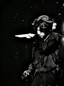 Lần đầu tớ edit ạ : hi , xin chào các fan nhà Heng nhaa hôm nay tớ debut với tư cách là fan girl của Heng và video này cũng là video đầu tiên của tớ mong mn ủng hộ ạ ( tên tớ mn đọc là sy là dc r nhaa ) #trandichhang #chenyiheng #陈奕恒 