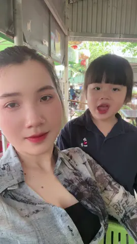 #camtienst chi k muôn ai lợi dung chi hêt