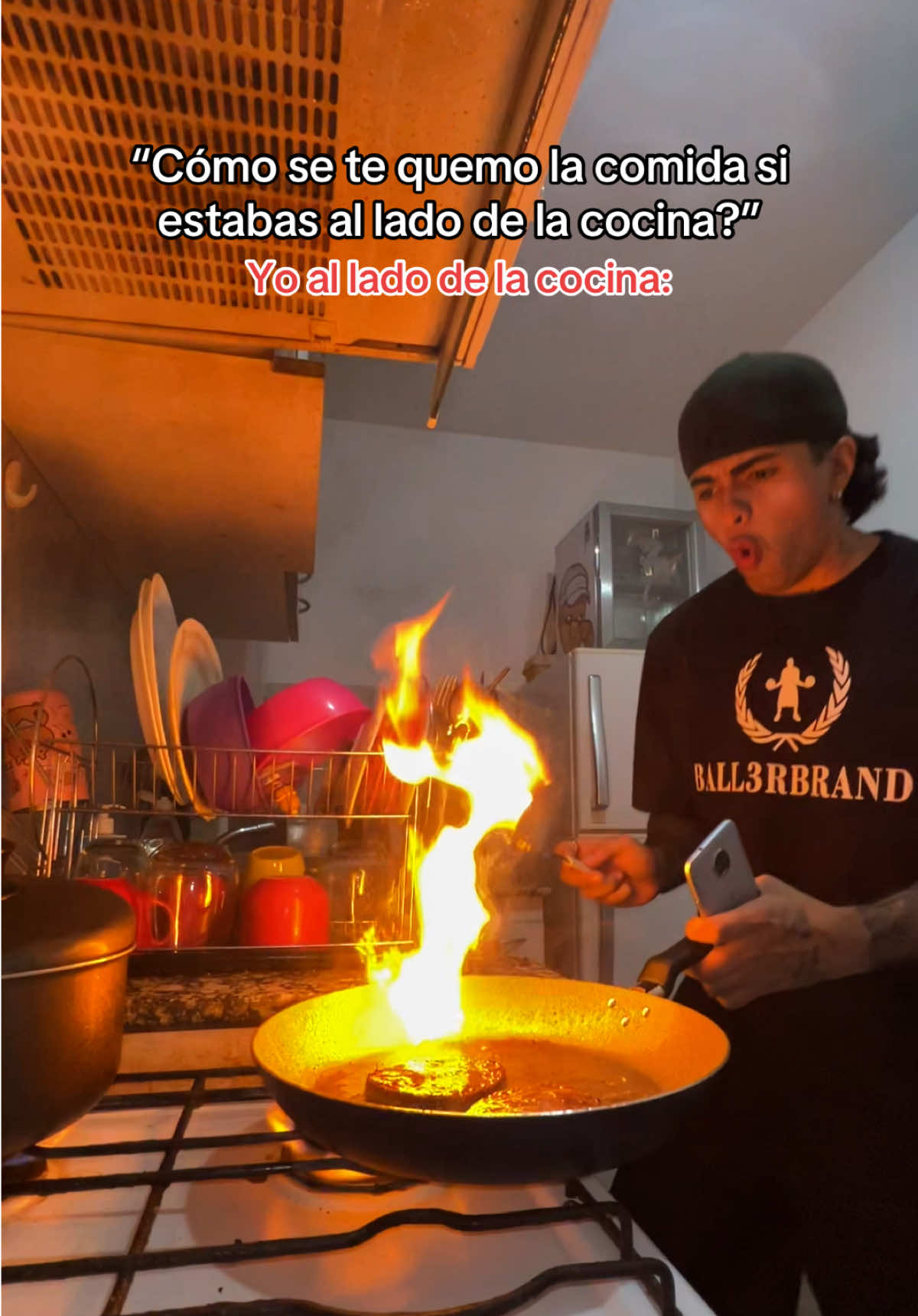 Cómo se te quemo la comida?? Yo!! ✌🏻😅😂 #humor #cocina #comida #paratii #fyp 