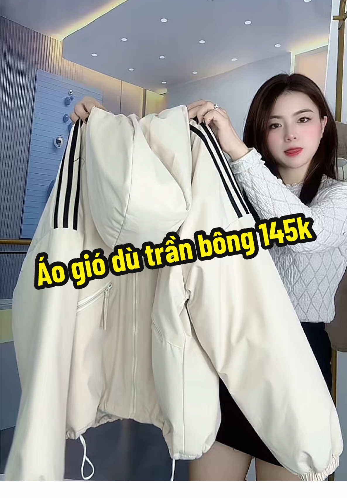 Áo khoác gió dù trần bông 145k #nguyenthomreview #aogiodutranbong #aogiodutrantram #aogionamnu 