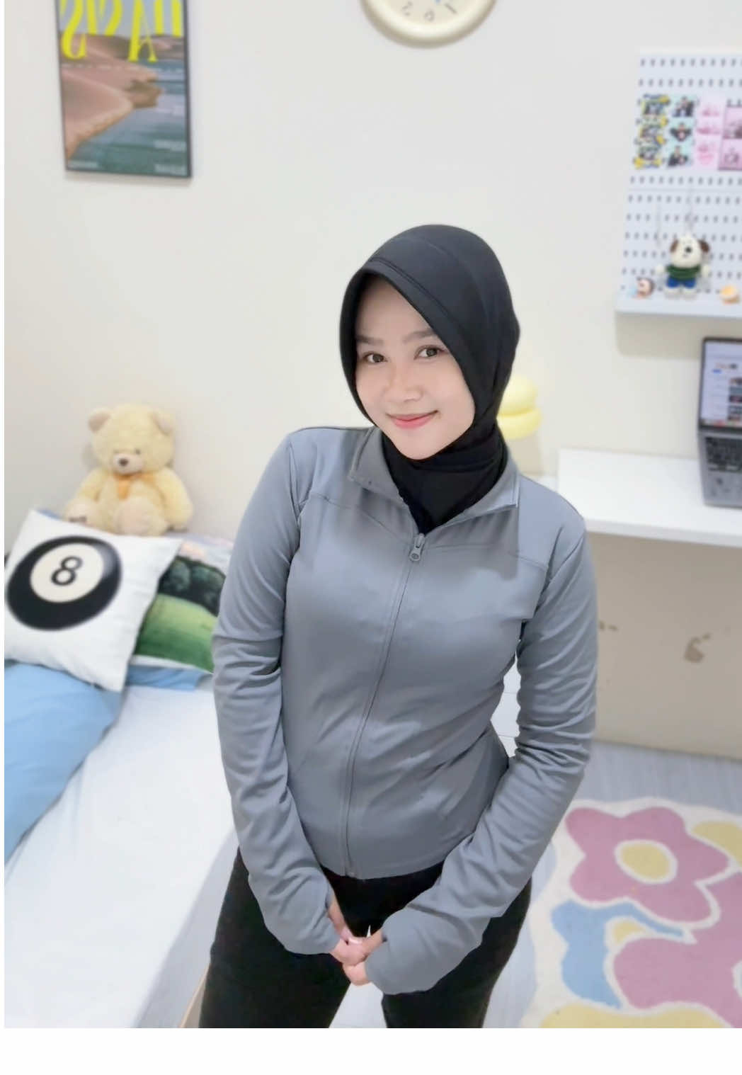 Olahraga pilates/ larii cocok sih ini !👀🫰🏻#outfitolahraga 