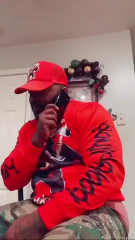 Huh?🤣🤣#fyp #foryoupage #followers #viral #Fitness 