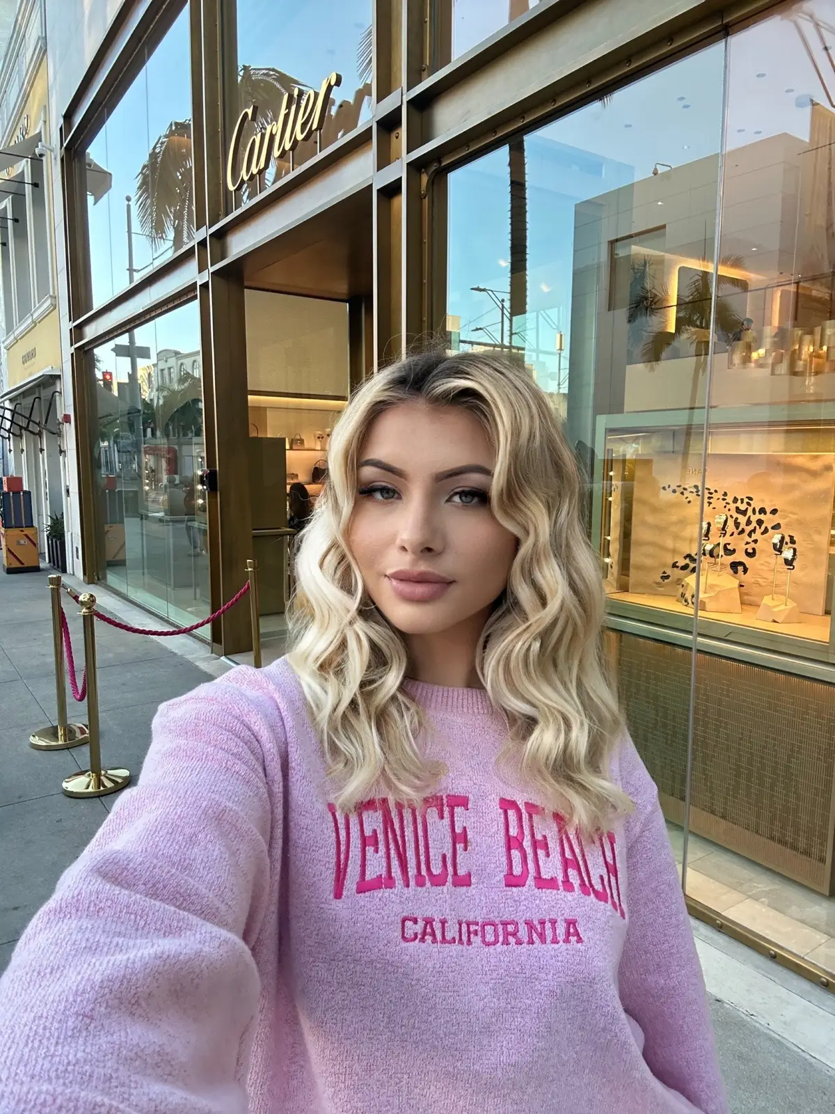 YouTube vlog coming soon!  #rodeodrive #losangeles #beverlyhills #hollywood 