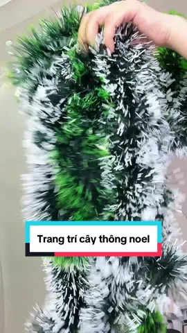 Dây Kim Tuyến Trắng Xanh Đậm . Dây đuôi chồn trang trí cây thông noel #giangsinh #noel #daykimtuyentrangtri #daykimtuyennoel #trangtricaythong 