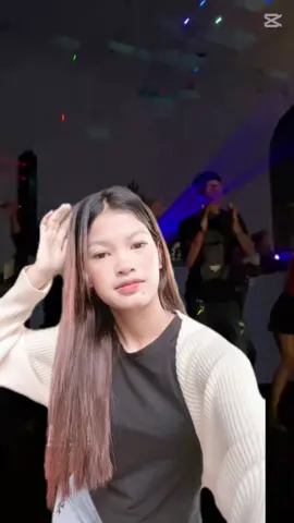 Rom with b b sby has😂🙄