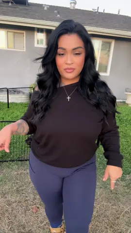 Dog fence 4,6,8,12 or 6 panels to choose from. Protect your pup 🐕‍🦺 #blackfriday #dogmom #doglover #dogfence #fordogs 