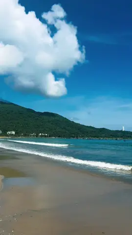 🌊Biển ồn ào em lại dịu êm❤️🌹