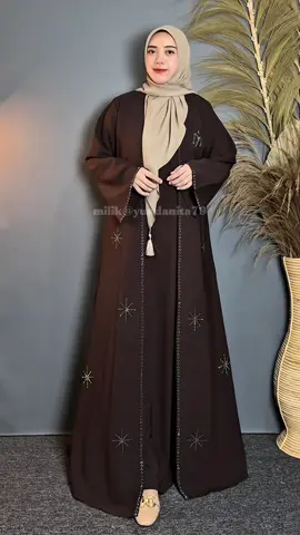 Masya allah cantik ,simpel,elegant😍  #abaya  #abayastyle  #abayacantik  #abayamewah  #abayalebaran 