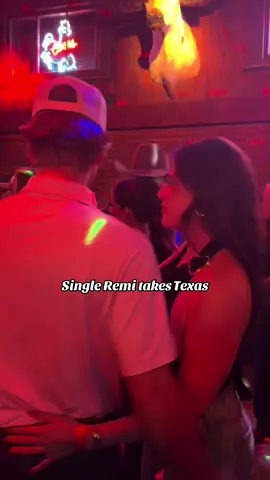 Learning how to dance with a COWBOY who calls you maam ✔️