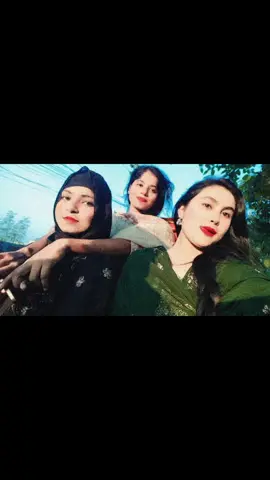 রিকশায় আমরা🖤#দিনাজপুরের_মেয়ে #tiktok_video_official #Foryou #saport_me #vvvvvvvvvvvv 