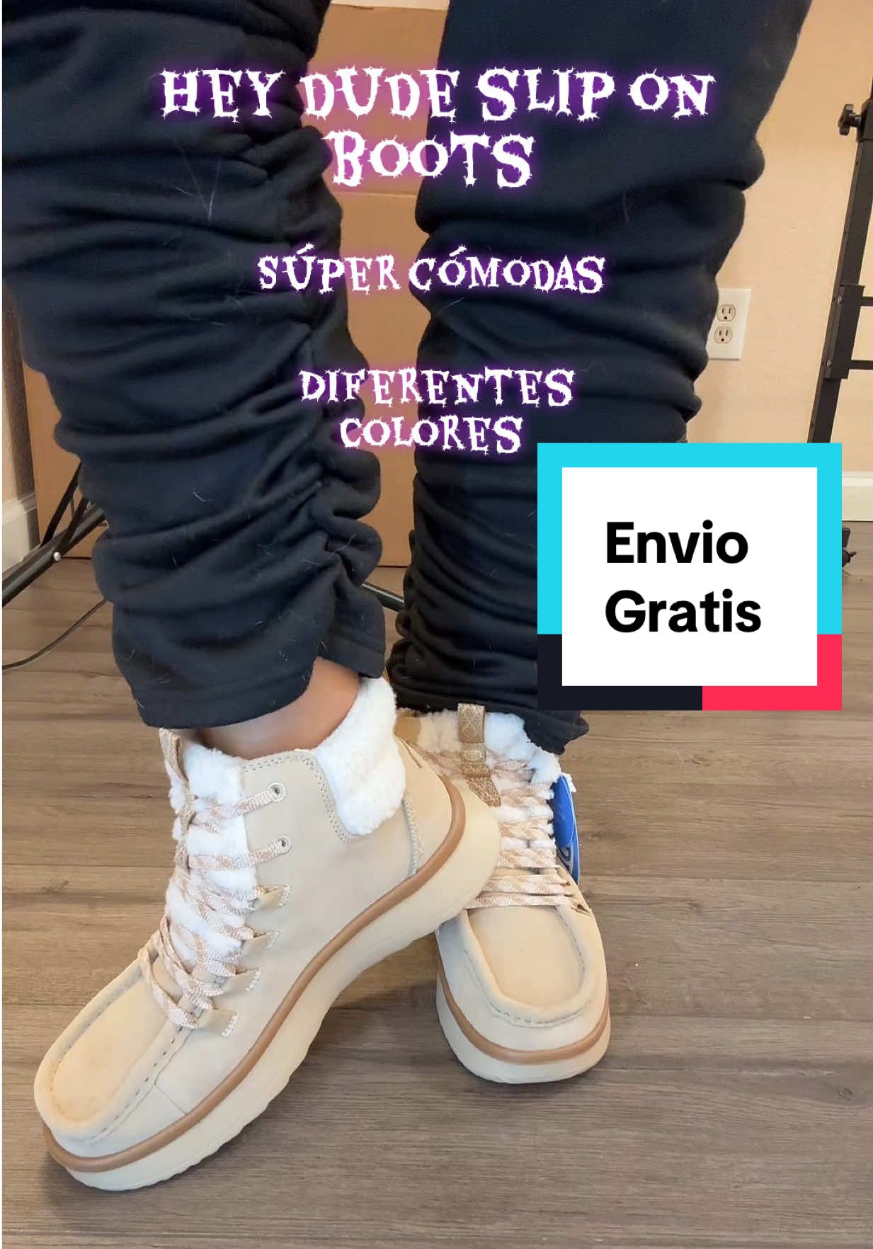 #boots #heydude #heydudeshoes #sliponshoes #womensfashion 