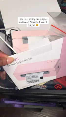 Everything must go. Wigs and all #depopseller #depop #reseller #tiktokshopblackfriday #fyp 