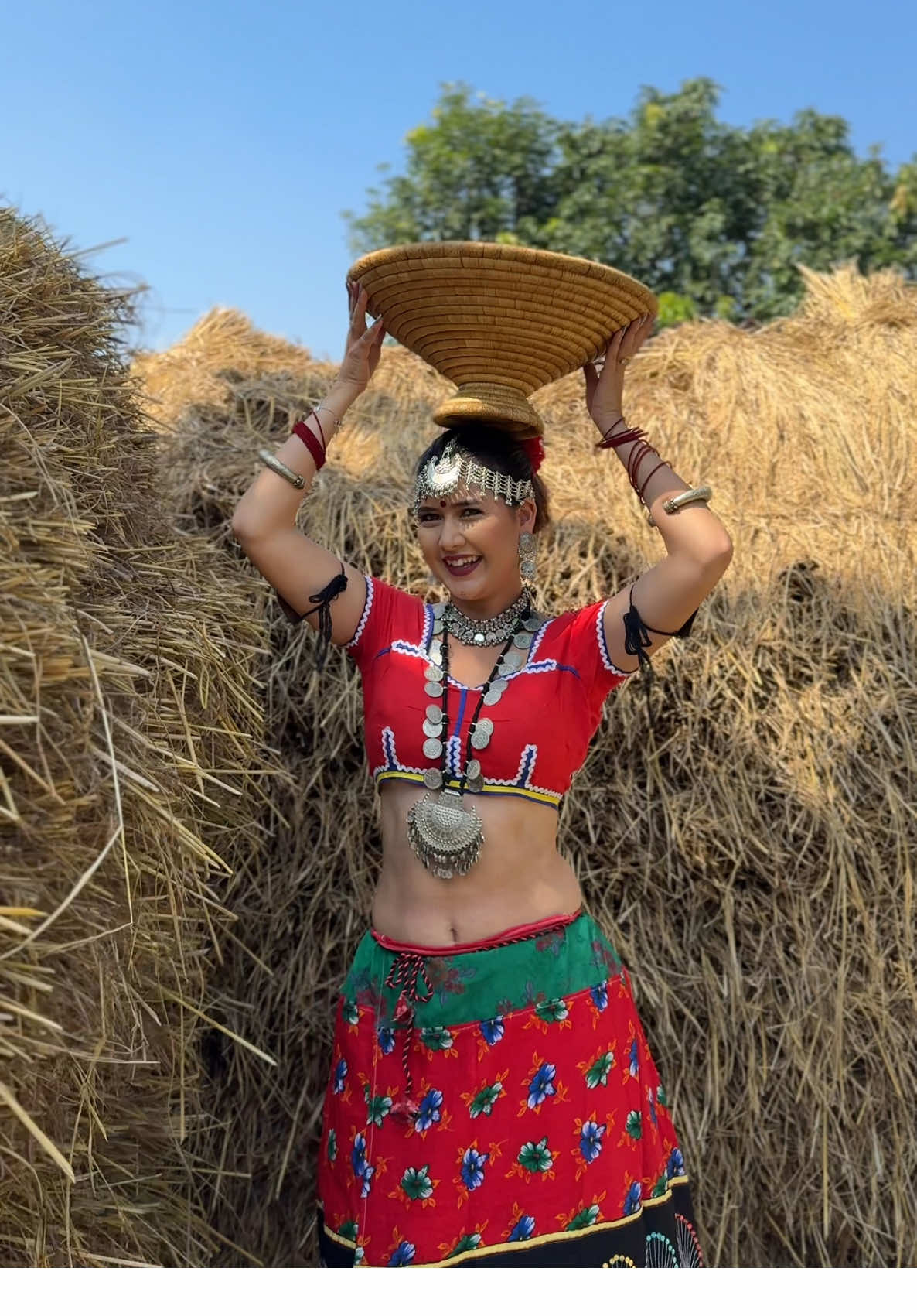 Touch nagara🙄 #newsong #binaraut #fyp 