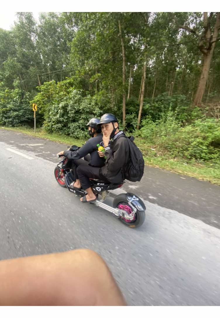 Xe điện đi tuar khe sanh  #tcong210#xuhuong