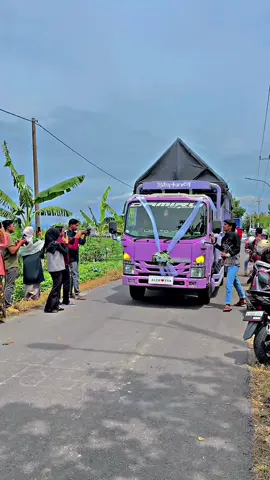 #CapCut happy wedding Alim&Eva 💐 #trukoleng #truklovers #trukwedding #truktuban 