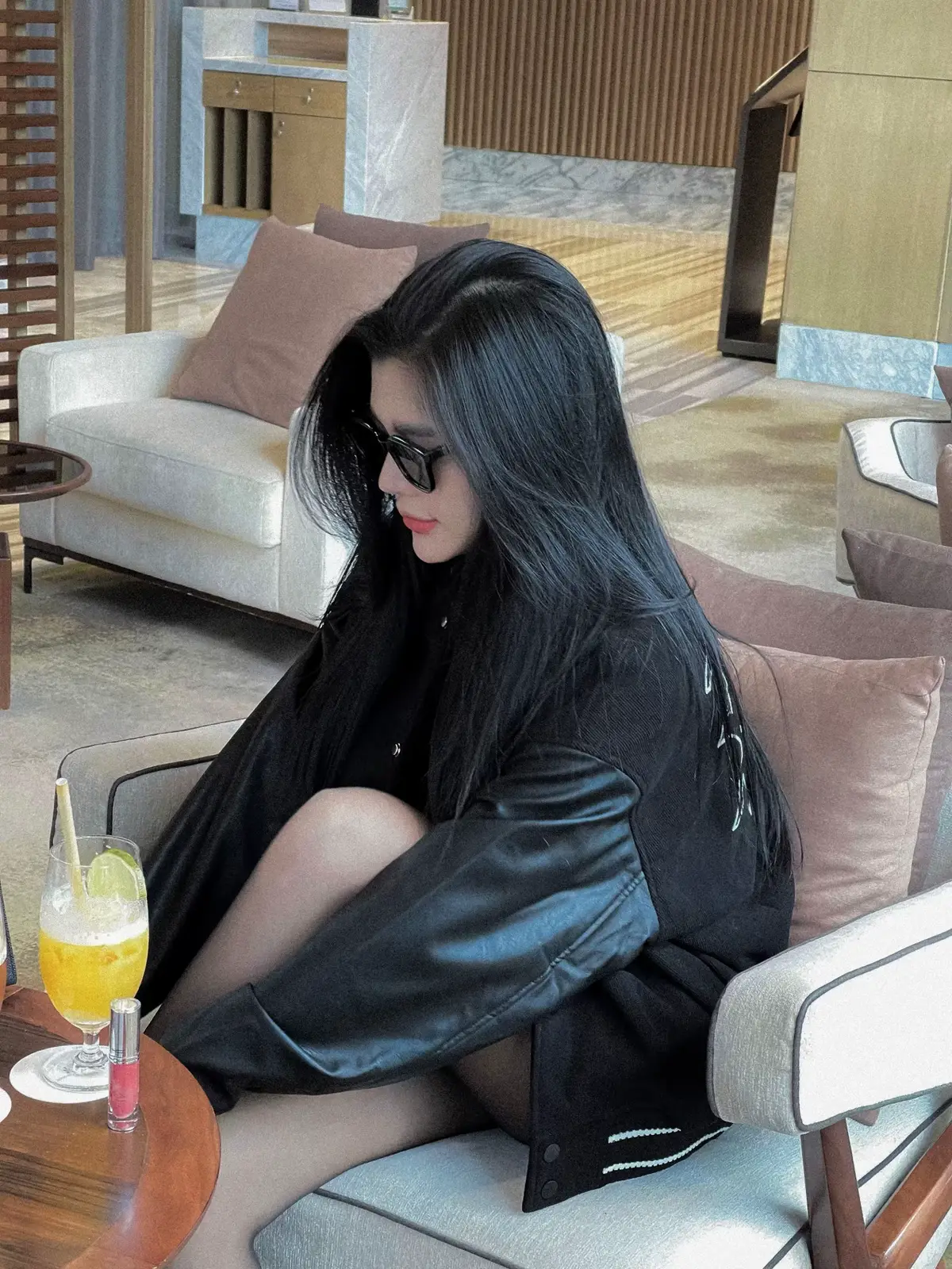 Gió tầng nào gặp mây tầng đoá nha:))