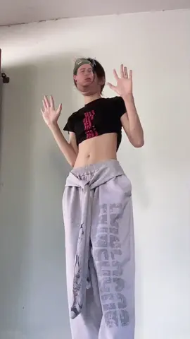 🙂‍↕️🙂‍↕️🙂‍↕️#เต้น #tyla #dancechallenge #เพลงฮิตtiktok #viral 