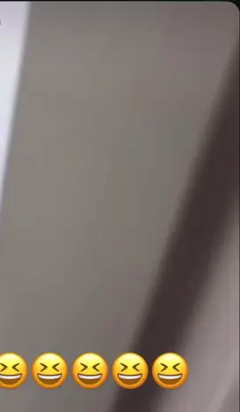 Who’s grown ssa uncle baby is this⁉️Ain’t washed his behind, but he gonna have them waves right for lil Keyona tomorrow though! 🤭😆🤣😂🤣🤣 #viral #showerconcert #repost #funnykids #kidvibes 