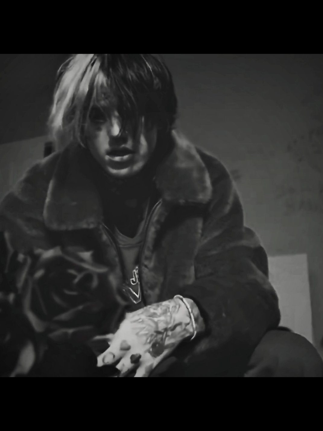 0:52  #lilpeep #lilpeepedit #gustavelijahåhr #viral #peep  .