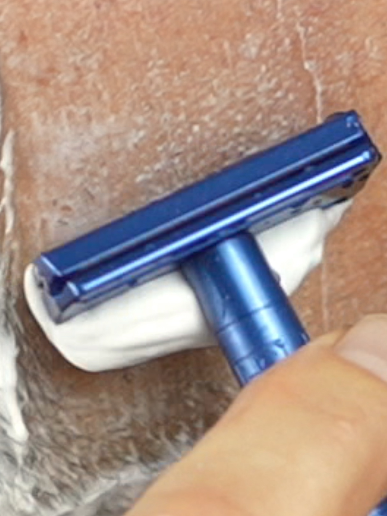 Shaving Tip I Wish Someone Told Me#shaving #shavingtips #mensgrooming #mensgroomingtips #wetshaving #skincare #skincareroutine #howtoshave #hensonshaving #howto #razor #shavelikeaman #fyp #viral #shave #ohioshaves #bestsafetyrazor #safetyrazor #shavingmyface #gillette