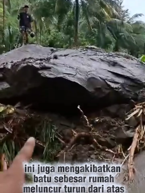 #purworejo #purworejokutoarjotiktok #purworejo24jam #tanahlongsor #fyp 