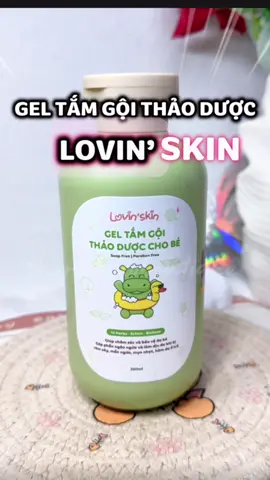Gel tắm thảo dược với các thành phần lành tính an t.oàn cho bé ba mẹ tham khảo nha #lovinskin #geltamthaoduoc #nuoctamthaoduocchobe #daugoithaoduocchobe #chamconkhoahoc 
