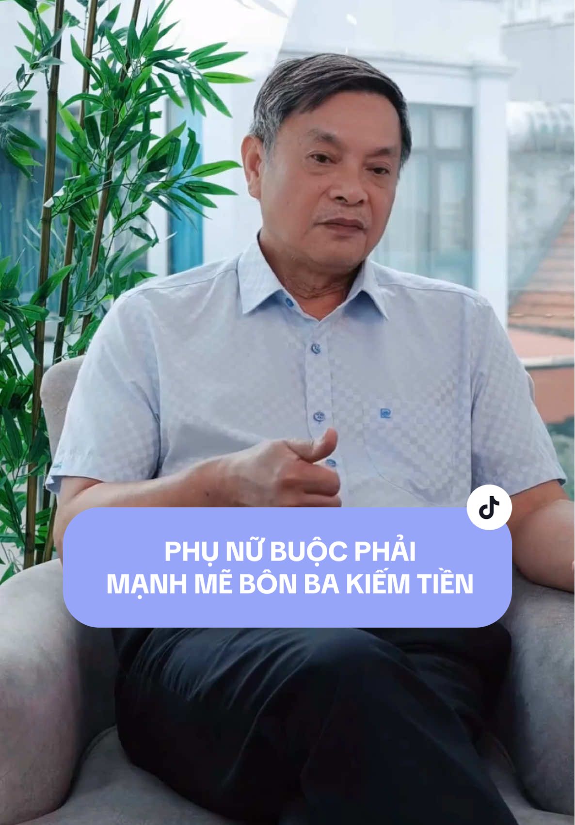PHỤ NỮ BUỘC PHẢI MẠNH MẼ BÔN BA KIẾM TIỀN #phunu #manhme #honnhan #tamsucungbacsitien #vutrongtien 