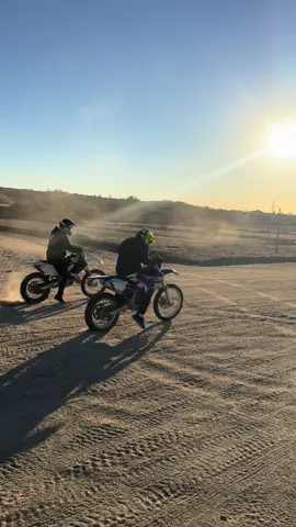 Pocos pero 🤪 #fyp #parati #cross #dirtbike #racing 