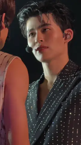 แกลองมองในตาเขา 🥹  #ปอนด์ภูวินทร์ #ppnaravit #phuwintang #PondPhuwinFanconD3 