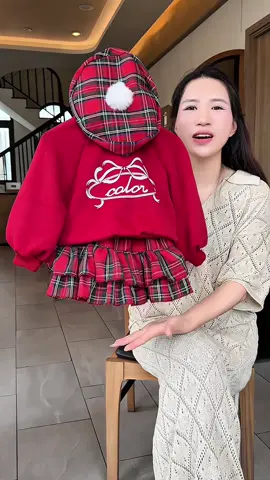 Set áo nỉ kèm chân váy xinh từ 7-18kg cho bé yêu#thoitrangtreem #memykytinh #noel #boni #bobegai 