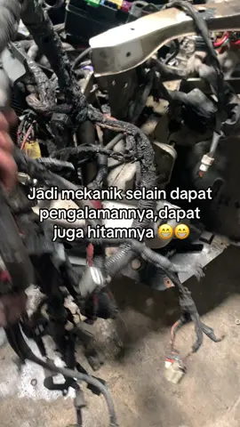 #fyp #xybca #mekanikmuda #bengkel #mekanikindonesia #mekanik #bengkelmobil #viraltiktok #mekanikmalam #bengkeltiktok 