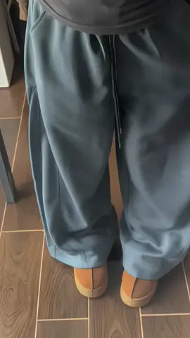 Quần nỉ 2 da Mamie ống rộng basic che khuyết điểm #quanninu #quanniongrong #thoitrangnu #xuhuong 