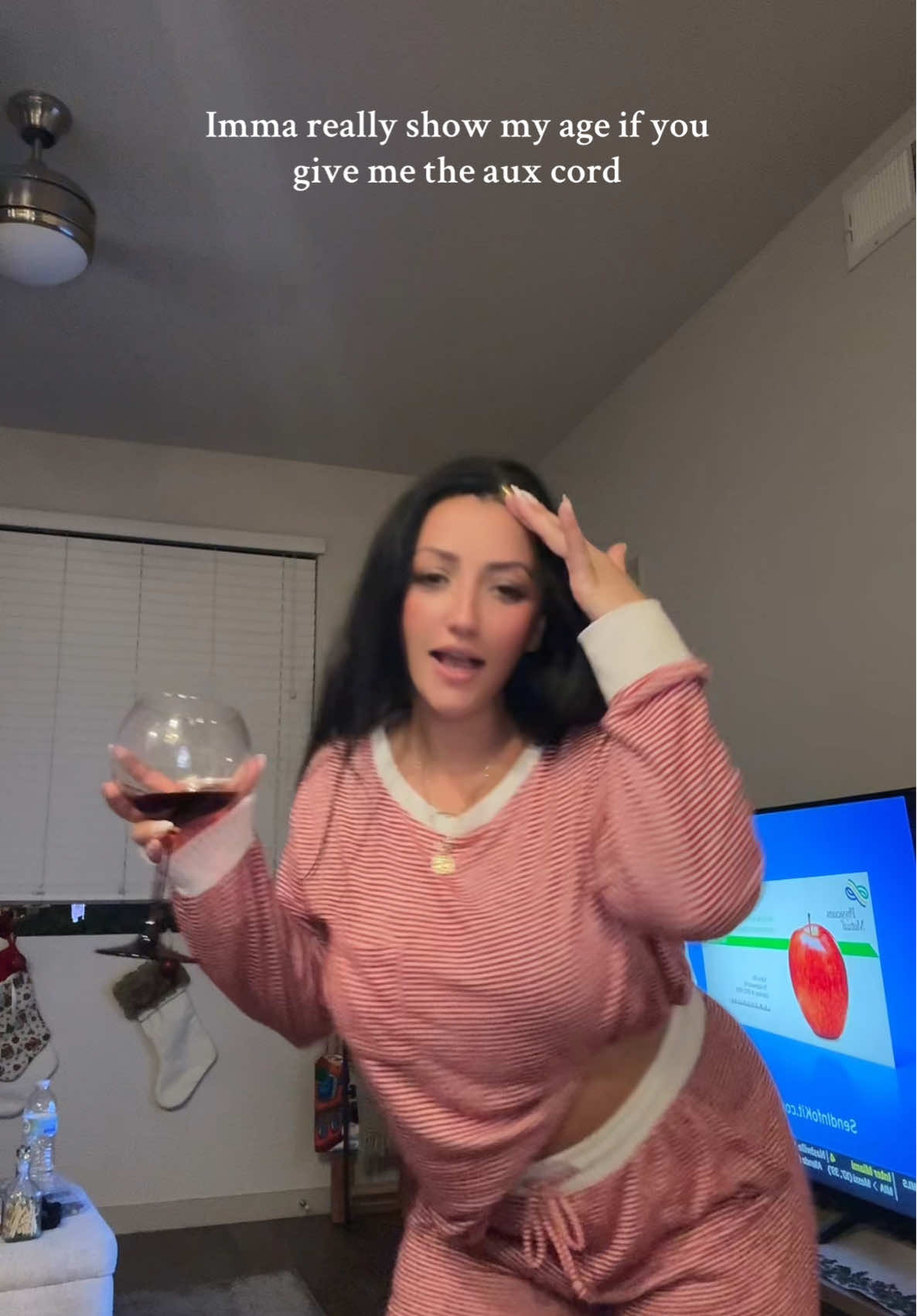 This song was it!!!!!🔥 #throwbacksongs #2000s  #creatorsearchinsights 