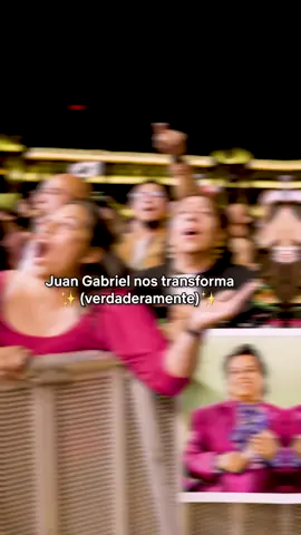 Solo Juanga puede hacernos sentir tanto en una sola noche 🤧🥰🥹  #JuanGabrielEnElZocalo #JuanGabriel #Concierto #Netflix #ParaTii 