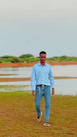 #CapCut waqtigan tagan ba tahaye 🤦‍♂️ #dalxiis @Nāsūü🥹🖤 @RayaaNꨄ︎ @Eng Gobaad ❤️👩‍💻✍️ @sadra @cafis bdn🙏🫶🫂 @💸ìķMààN🎓🥺🖤 @Atoore badiye☆♡ 