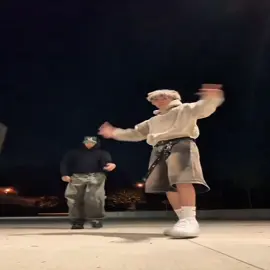 aku bahagia🕺🎶🎶....|#music #songlyrics #4u #fypppppppppppppppppp #xybca 